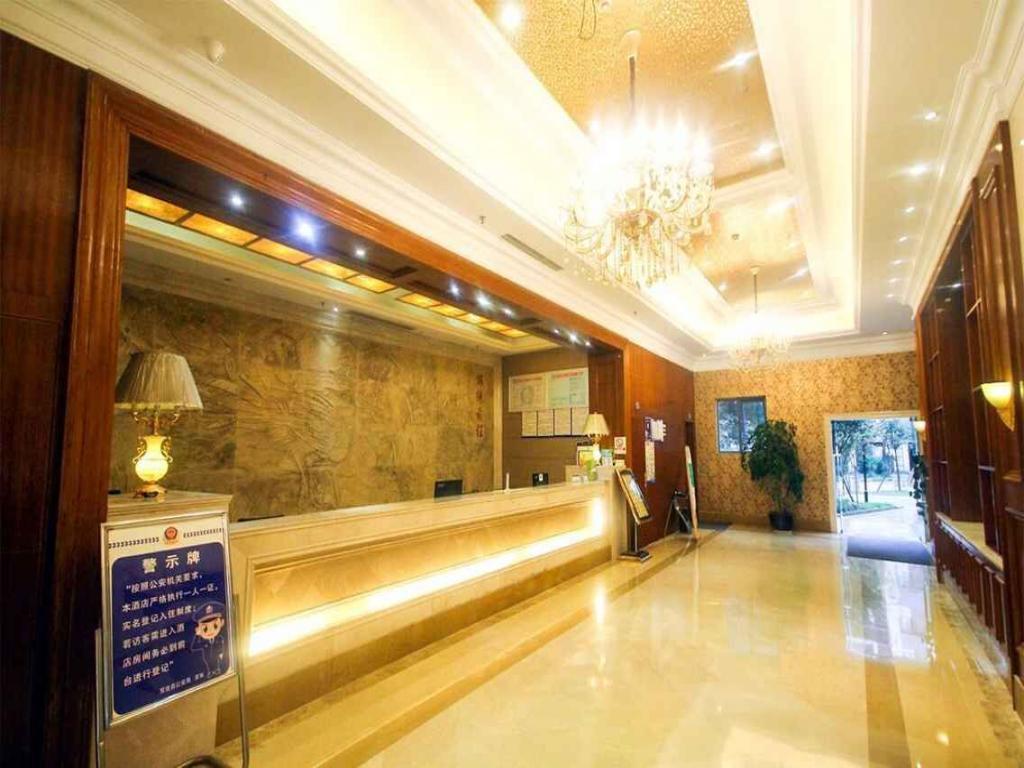 Chengdu Airport Ruijia Hotel Exteriör bild